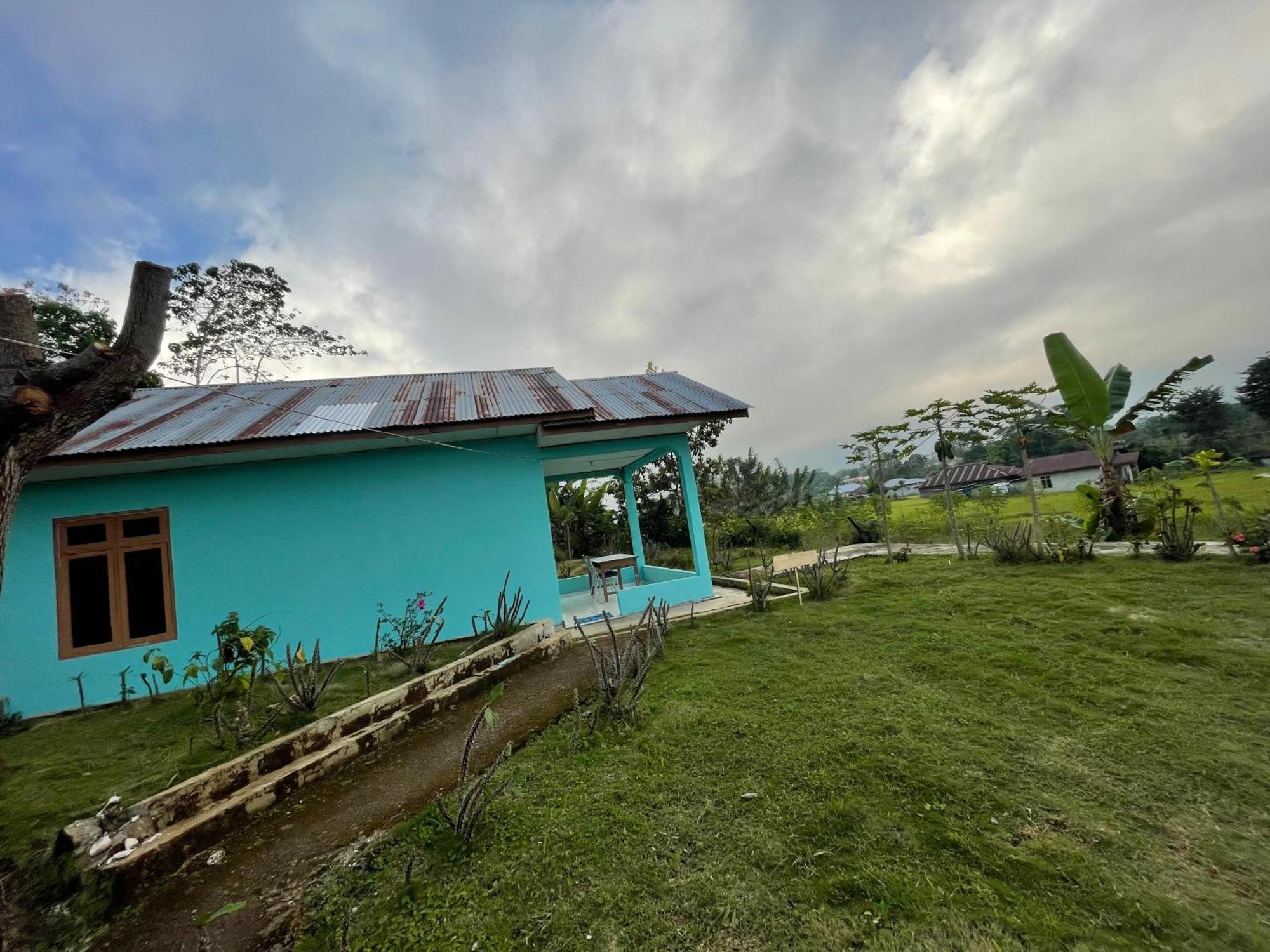 Ferienwohnung Hobbit Hill Ruteng Zimmer foto
